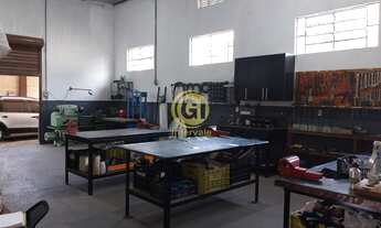 Imagem 5: Galpão Industrial à Venda em Jacareí-SP, Bairro Jardim Colônia: 4 Salas, 4 Banheiros, 6 Va