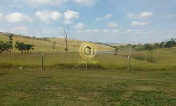 Imagem 3: INTERVALE TAUBATÉ VENDE ÁREA COM 40.000,00 m², Á MARGEM DA RODOVIA PRESIDENTE DUTRA. LOCAL