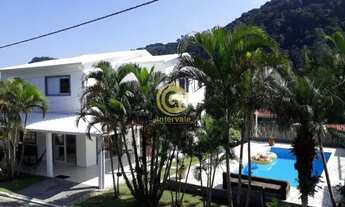 Imagem 2: Sobrado localizado na deslumbrante praia de Paúba, em São Sebastião-SP. Com 180,00 m² de c