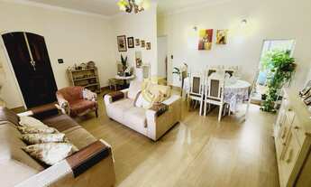 Imagem: Casa térrea recém reformada no bairro