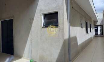 Imagem 3: Casa á Venda no Parque dos Sinos em Jacareí - SP