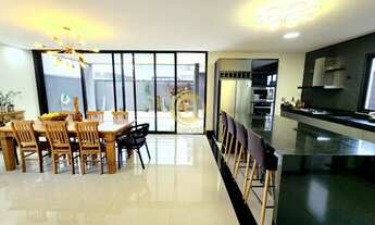 Imagem 3: Belíssimo sobrado com acabamento impecável no condomínio Ouroville