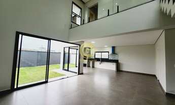 Imagem 3: Belíssimo sobrado com 3 suítes no condomínio Verdes Vales em Taubaté