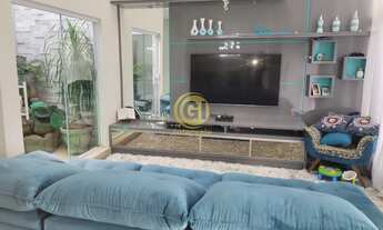 Imagem 3: Excelente casa térrea com piscina no condomínio Tecoara em Taubaté