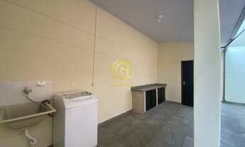 Imagem 7: Casa térrea na região central de Caraguatatuba