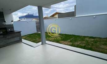 Imagem 4: Venha conhecer esta incrível casa localizada no Villa Branca, em Jacareí. Com 243 metros q