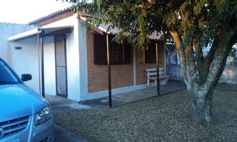 Imagem: LOCAÇÃO - CASA COM 3 DORMITÓRIOS NA PRAIA