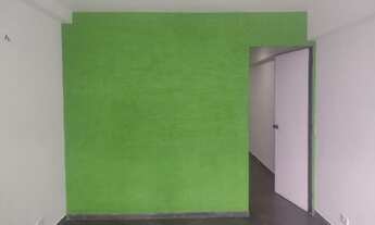 Imagem 3: Excelente sala comercial de 38m², localizada na Boulevard 28 de Setembro, contendo um lava