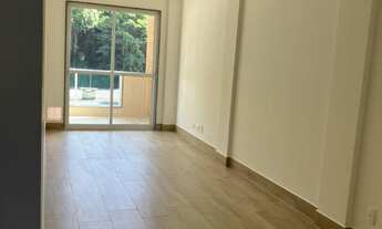 Imagem: Apartamento de 2 quartos com garagem à