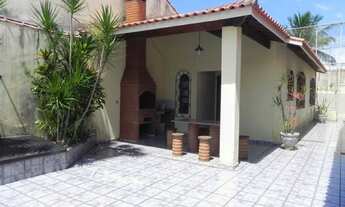 Imagem 5: Casa à venda em Peruíbe - SP com 4 quartos, 1 suíte e 3 vagas de garagem, 250,90 m² de áre