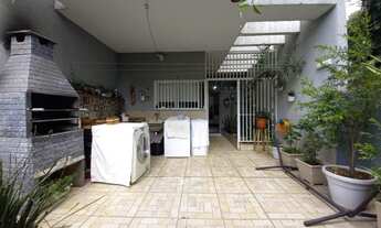 Imagem: Casa à venda com 3 dormitórios e 2 vagas