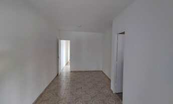 Imagem 5: Casa à venda , 4 quartos e 2 garagem no Jardim Henriqueta - Taboão da Serra, Sp