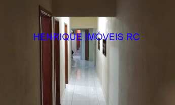 Imagem 4: 3 dormitórios, 1 suítes, 3 banheiro, 4 vagas na garagem, 200M² de Área Construída