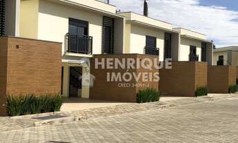 Imagem: 3 dormitórios, 1 suítes, 2 vagas na garagem