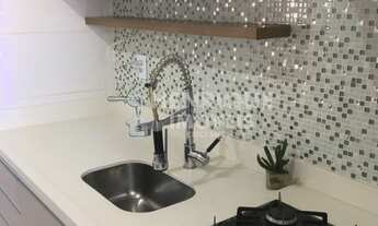 Imagem 7: 2 dormitórios, 1 suítes, 1 vaga na garagem, 52M² de Área Construída