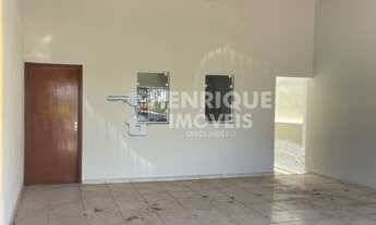 Imagem 2: 2 dormitórios, 1 suítes, 2 banheiro, 2 vagas na garagem