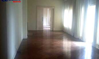 Imagem 2: Apartamento de Luxo à Venda no Tatuapé, São Paulo - 4 Quartos, 3 Suítes, 5 Vagas de Garage