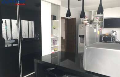 Imagem 7: 4 dormitórios na Rua Agostinho Lattari