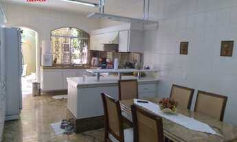 Imagem 6: 3 dormitórios na Rua Padre Corrado Stefani