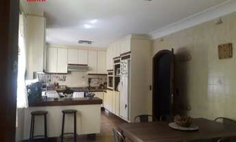 Imagem 5: 4 dormitórios na Rua Dante Alighieri