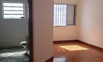 Imagem 5: 4 dormitórios na Rua Domingos De Oliveira