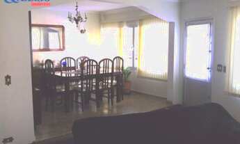 Imagem 2: 3 dormitórios na Rua Curupace