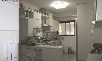 Imagem 3: 3 dormitórios, 4 banheiro, 2 vagas na garagem, 135M² de Área Construída