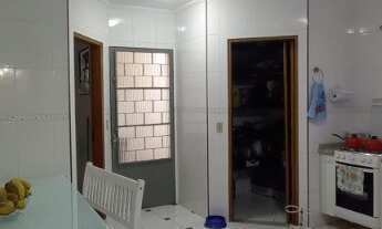 Imagem 4: 2 dormitórios na Rua Dom Lúcio De Sousa