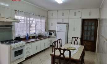 Imagem 2: 3 dormitórios na Rua Vladimir Jorge