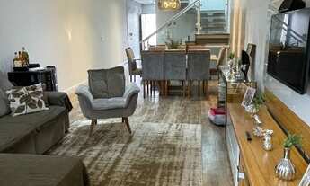 Imagem: 3 dormitórios na Rua Maria Adelaide