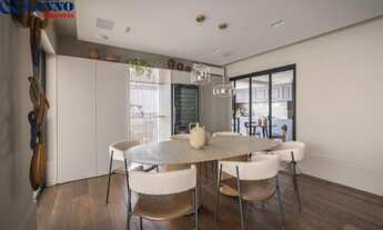 Imagem 5: 4 dormitórios, 3 suíte, 5 banheiro, 4 vagas na garagem, 224M² de Área Construída