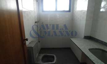 Imagem 5: 4 dormitórios na Rua Agostinho Lattari