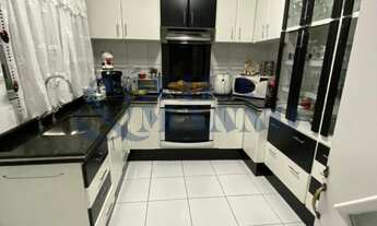 Imagem 5: Imperdível: Casa de Condomínio à Venda em São Paulo-SP, 3 Quartos, 1 Suíte, 4 Banheiros, V