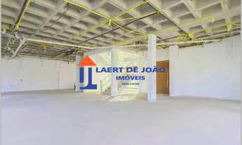 Imagem 3: Luxuosa Casa de Condomínio à Venda em São Paulo-SP, Jardim Petrópolis: 4 Quartos, 4 Suítes