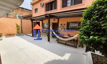 Imagem: CASA PARA VENDA COM 4 DORMITÓRIOS NA CIDADE