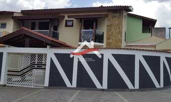 Imagem: Sobrado Localizado em uma das regiões mais