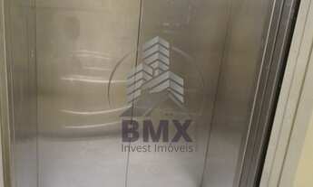 Imagem 2: Vende/Aluga Ótimo Centro Comercial, novo, 500 m² área const., Térreo + 2 andares, 4 Salas