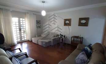 Imagem: Excelente casa, 203 m², 3 suítes (1 c/