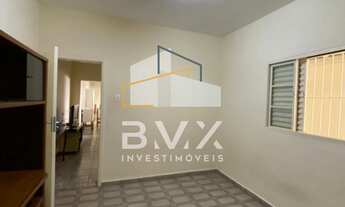 Imagem 6: Venda casa com edícula, 117 m² construído, terreno de 147 m², 3 dormit., cozinha com armár