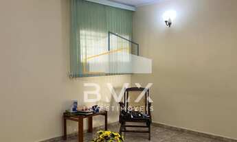 Imagem 7: Venda casa com edícula, 117 m² construído, terreno de 147 m², 3 dormit., cozinha com armár