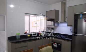 Imagem: Linda casa Assobradada no Jardim das Estrelas