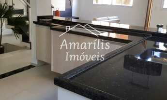 Imagem 4: Sobrados individuais, sem paredes geminadas. Possui 4 dormitórios , 2 suítes, 3 ou 4 vagas