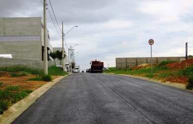 Imagem 5: Terreno para galpão já liberado para construir no Centro Empresarial de Indaiatuba com áre