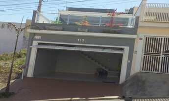 Imagem: Casa com 02 dormitórios sendo 01 suíte