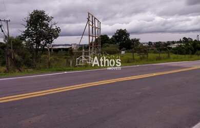 Imagem 3: Ótimo terreno para construção de galpão, motel, hotel, tem saídas pelos dois sentidos