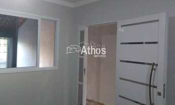 Imagem 3: CASA - com 3 dormts.(1 suíte), WC. Social, Sala, Cozinha americana, A.S., 2 Vagas de garag