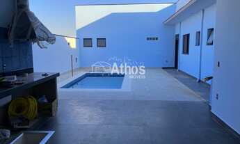 Imagem: VENDO CASA TÉRREA EM CONDOMÍNIO FECHADO