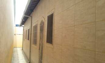 Imagem 6: Vende-se casa térrea em Mongaguá, SP. a 700 metros da praia, próximo a plataforma de pesc