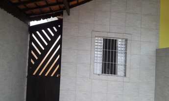 Imagem 4: Vende-se casa térrea em Mongaguá, SP. a 700 metros da praia, próximo a plataforma de pesc