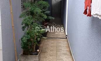 Imagem 2: CASA - 2 DORMTS., 2 WCs., SALA, COZINHA AMERICANA PLANEJADA, A.S., 2 VAGAS DE GARAGEM COBE